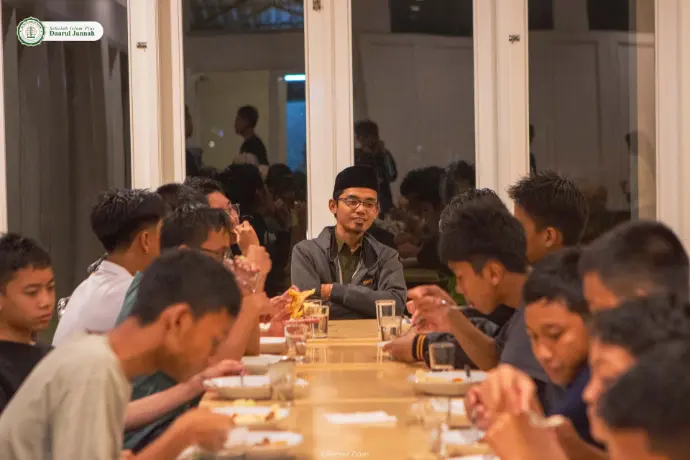 Makan bersama Teman-teman 
